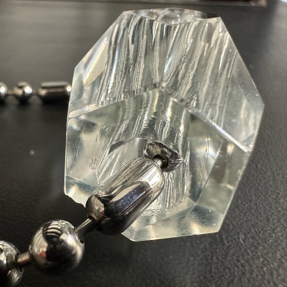 Chunky faceted lucite pendant chain necklace 🌟STYLIST piece🌟 - Picture 4 of 8